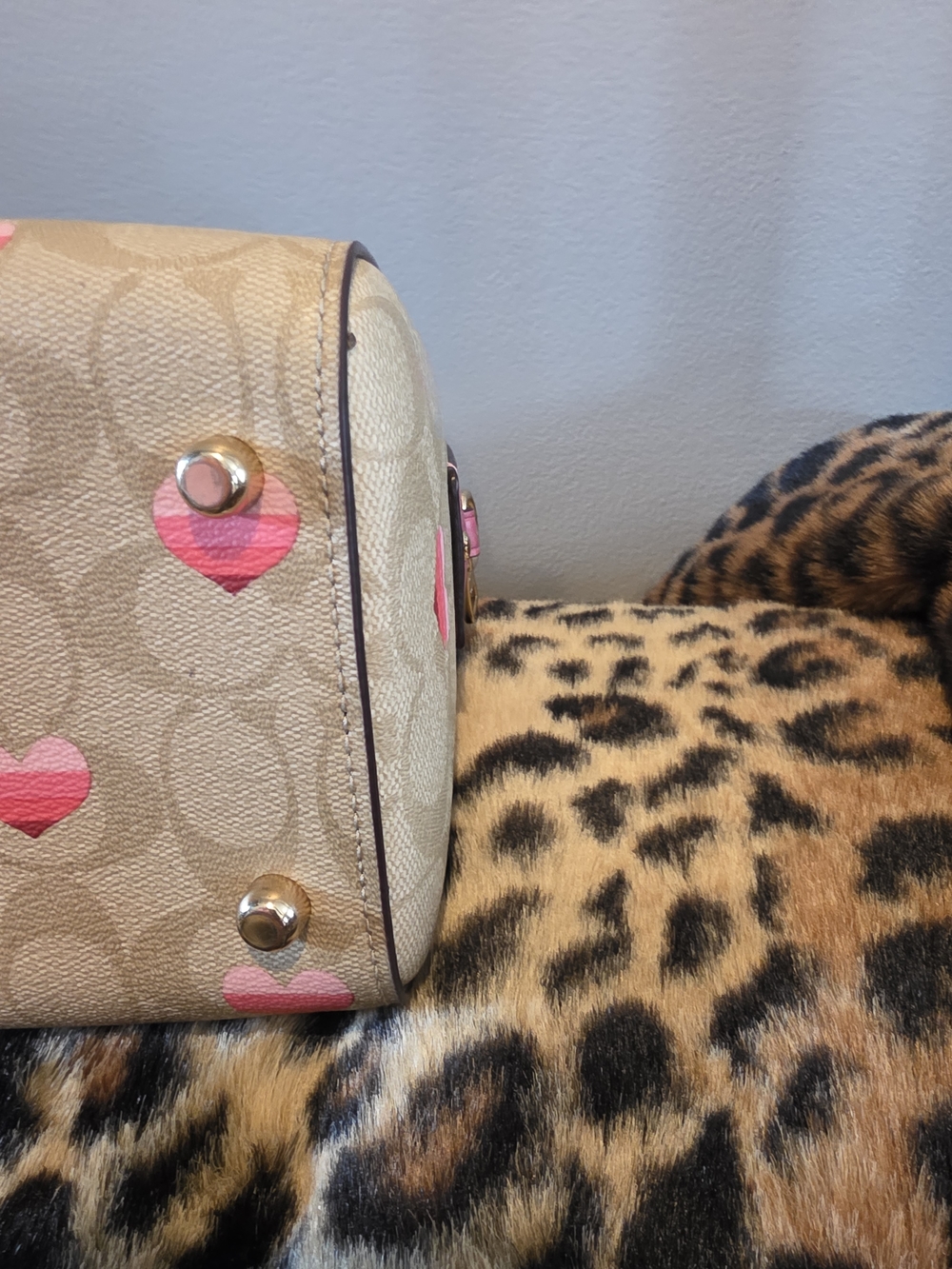 Coach HTF Rowan Pink Heart  Signature Satchel with GOLD Heart Charm - Picture 14 of 16